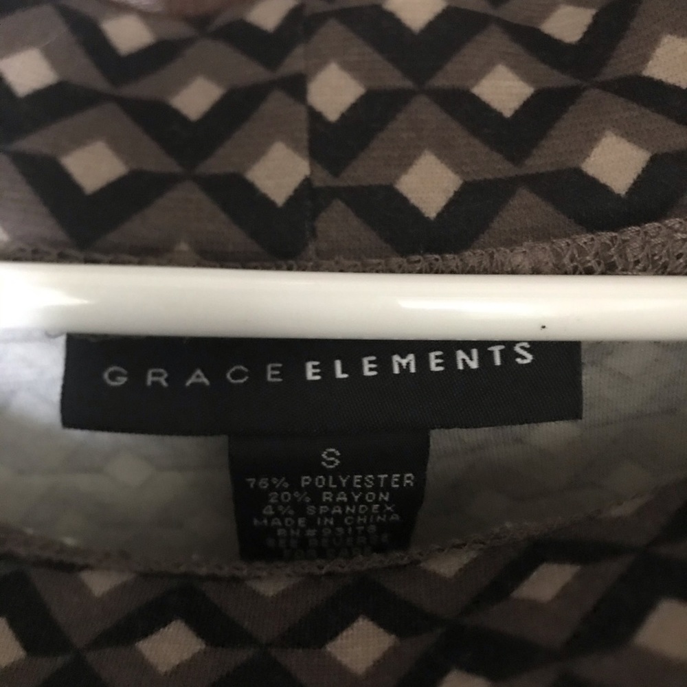 🍭 Grace Elements flare skirt size S - Picture 2 of 3